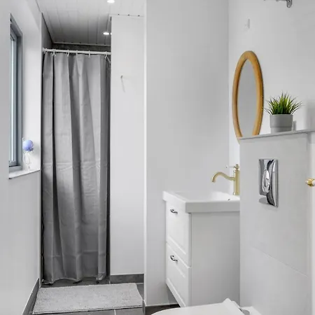 Semesterbostad Gorgeous In With Kitchen